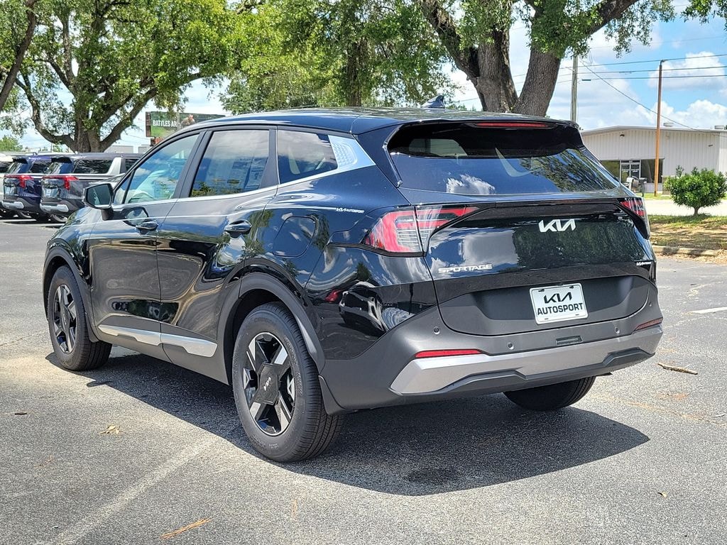 New 2026 Kia Sportage LX SUV