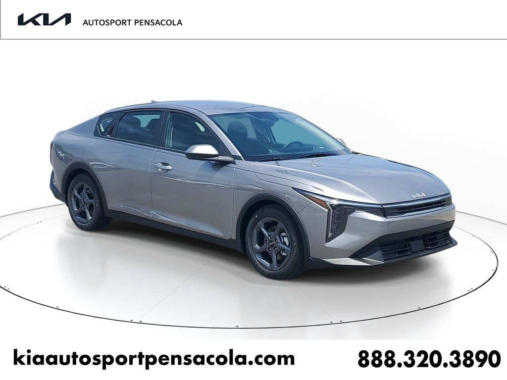 New 2026 Kia K4 LXS Sedan