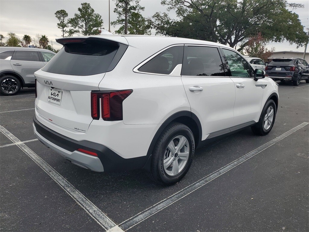New 2026 Kia Sorento LX SUV