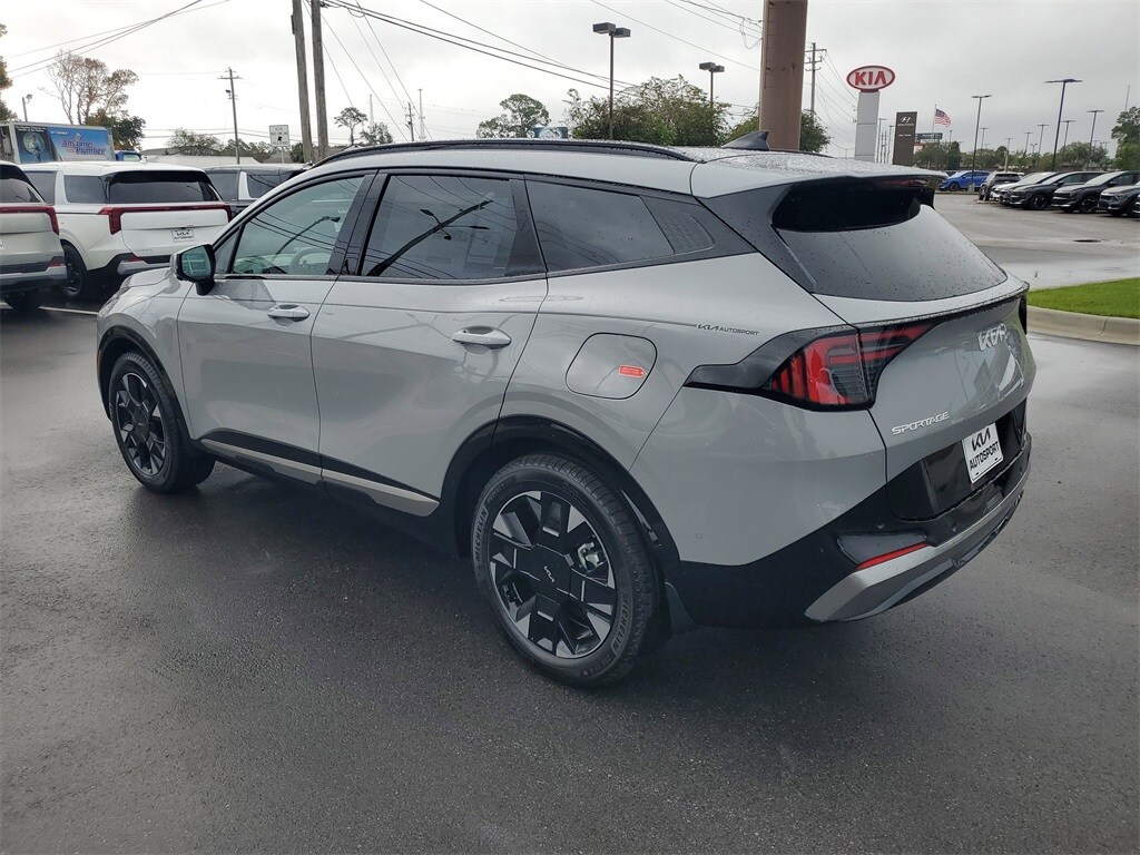 2026 Kia Sportage photo 3