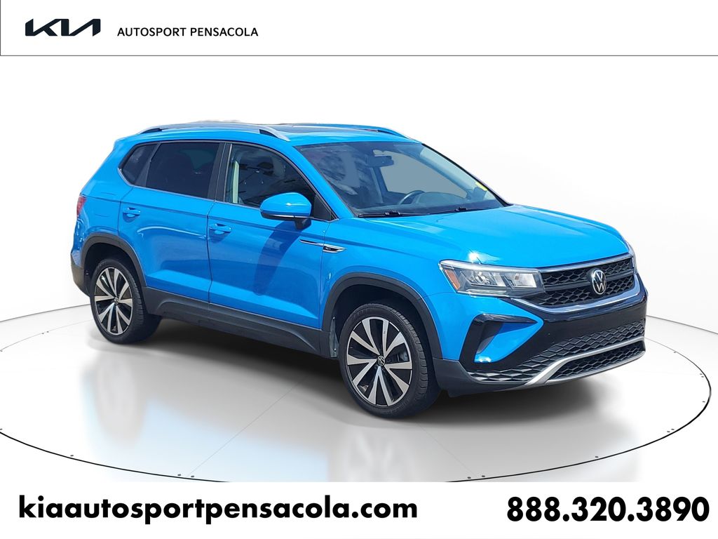 2022 Volkswagen Taos 1.5T SE's photo