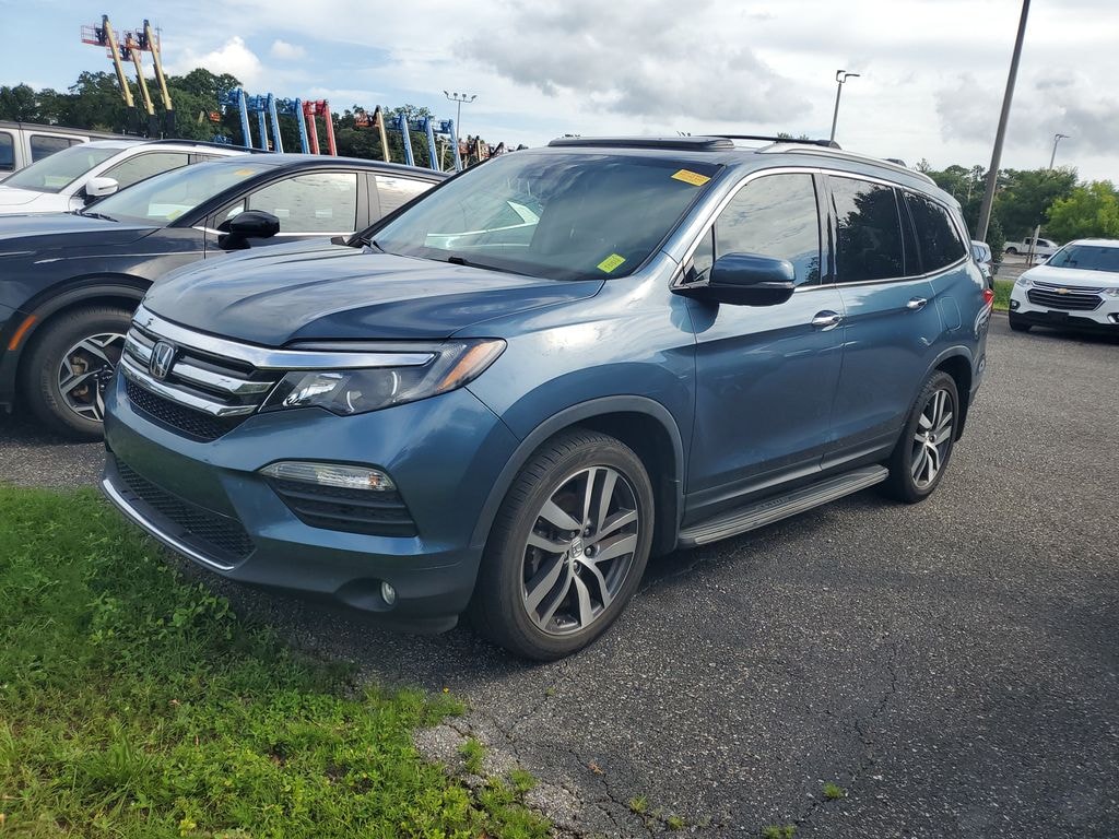 Used 2017 Honda Pilot Touring SUV