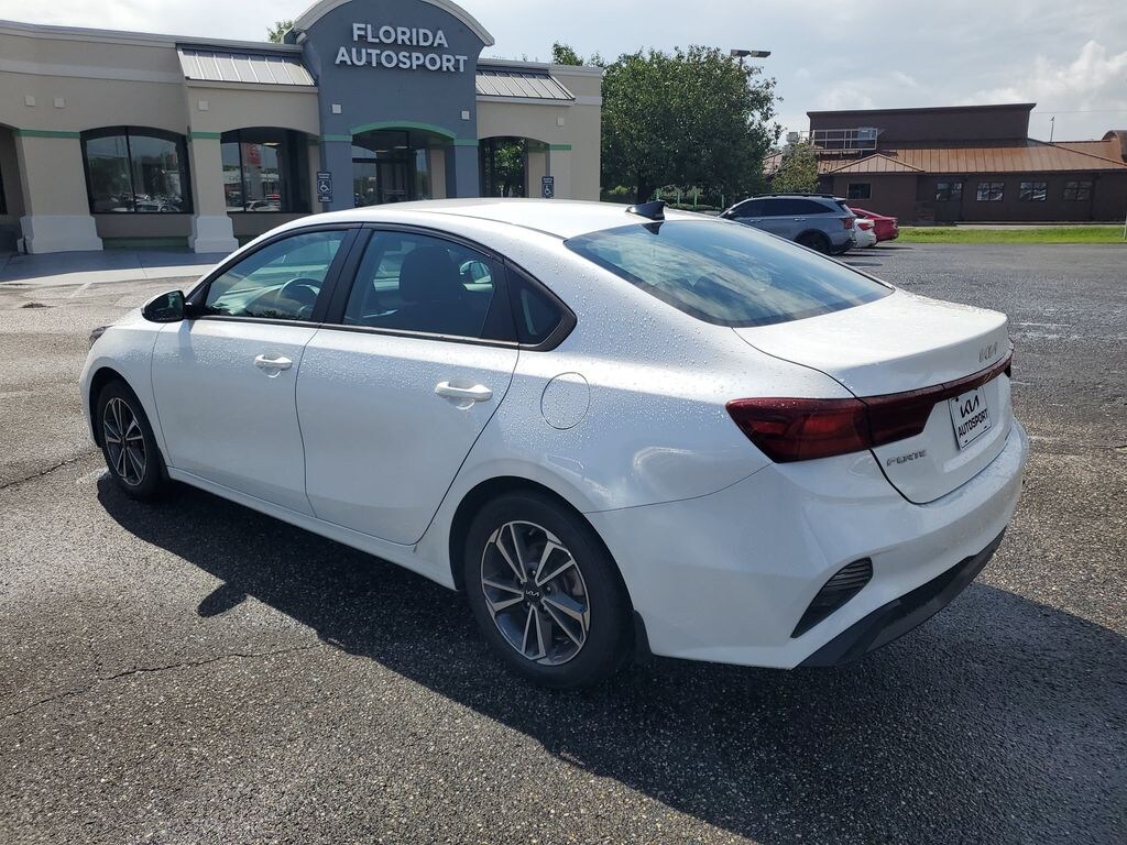 Used 2023 Kia Forte LXS Sedan