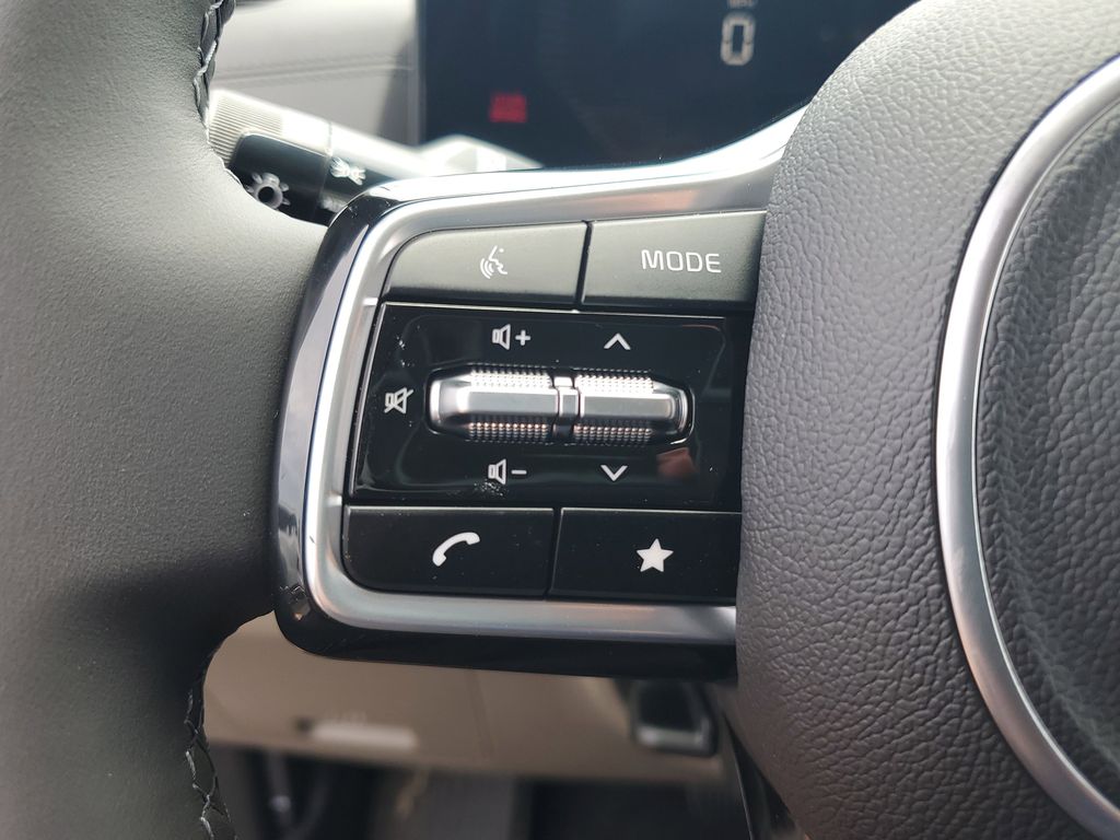 2026 Kia Carnival LXS - Photo 11