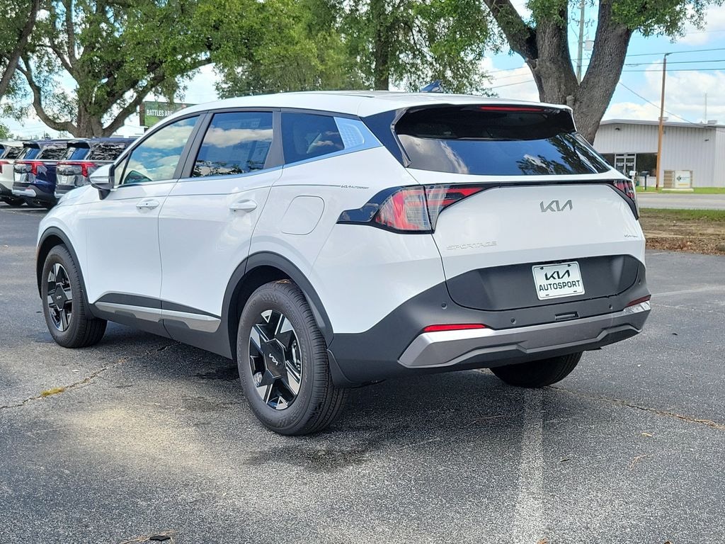 New 2026 Kia Sportage LX SUV