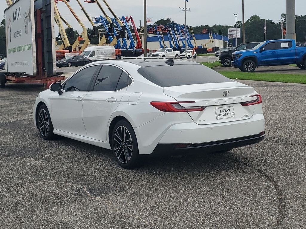 Used 2025 Toyota Camry XLE Sedan