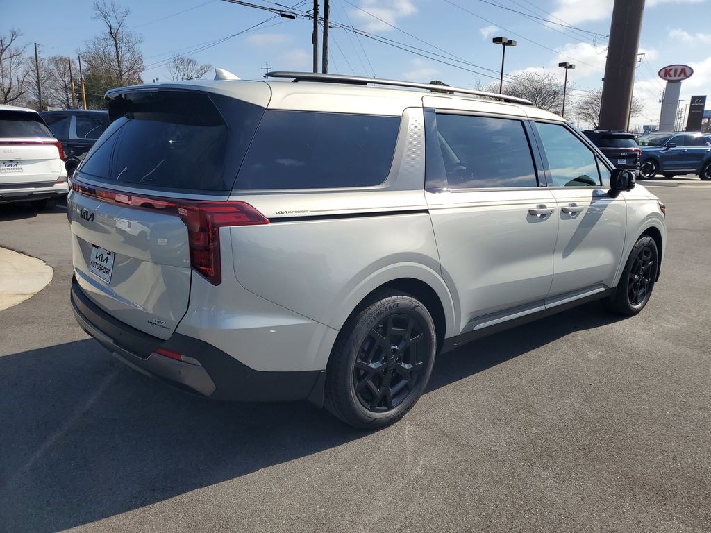 New 2026 Kia Carnival Hybrid SX Minivan/Van