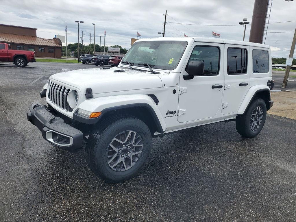 Used 2025 Jeep Wrangler Sahara SUV