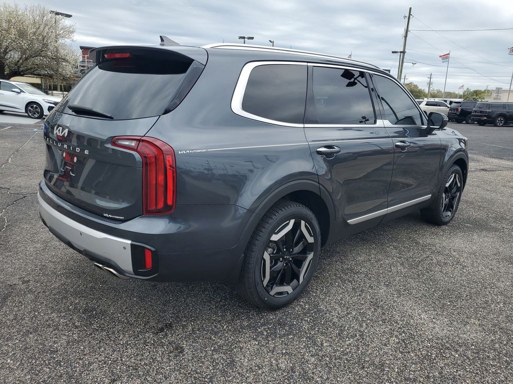 Used 2024 Kia Telluride S SUV