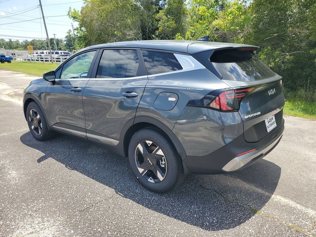 New 2026 Kia Sportage LX SUV