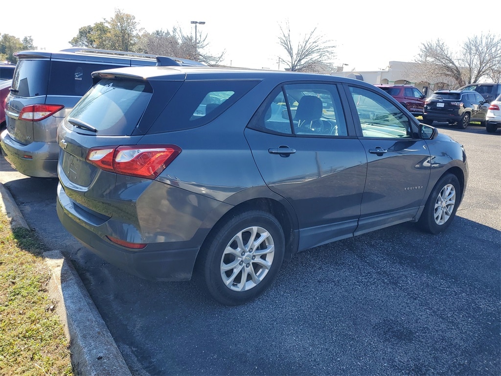 Used 2020 Chevrolet Equinox LS SUV