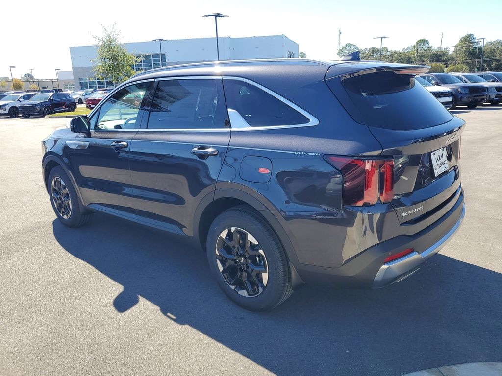 New 2026 Kia Sorento S SUV
