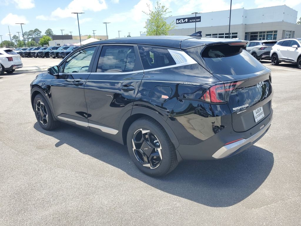 New 2026 Kia Sportage EX SUV