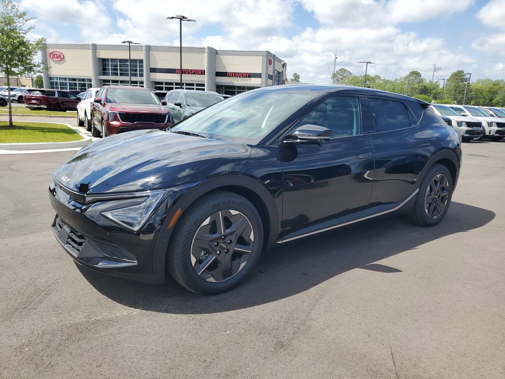 Used 2025 Kia EV6 Light L/R with VIN 5XYC34JA7SG003350 for sale in Pensacola, FL