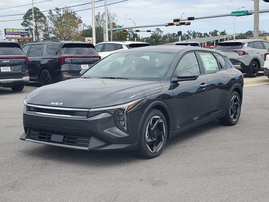 New 2026 Kia K4 EX Hatchback