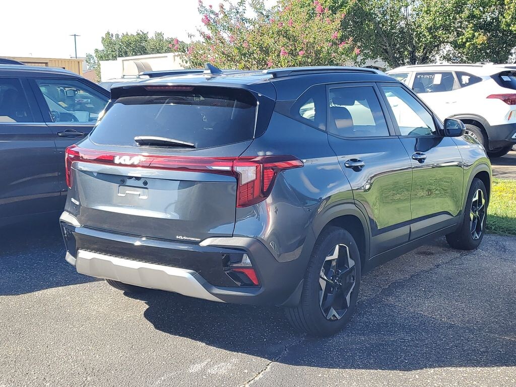 Used 2025 Kia Seltos S SUV