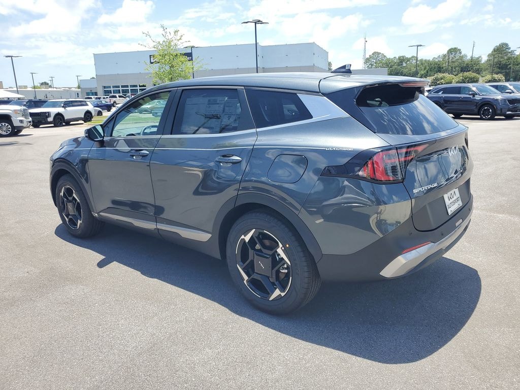 New 2026 Kia Sportage EX SUV