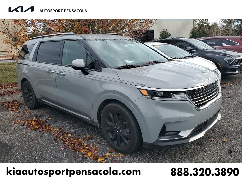 2024 Kia Carnival SX's photo