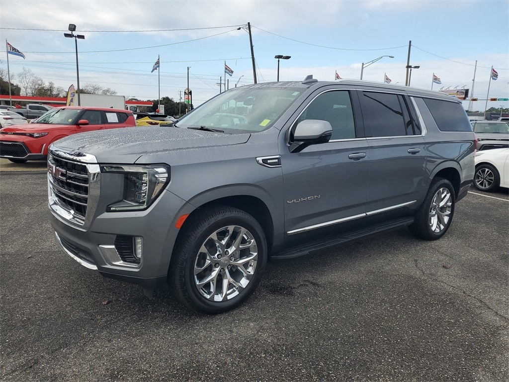 Used 2021 GMC Yukon XL SLT SUV