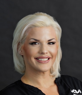 Staff member Amber Hoskins from ID_2bb4955d89a2