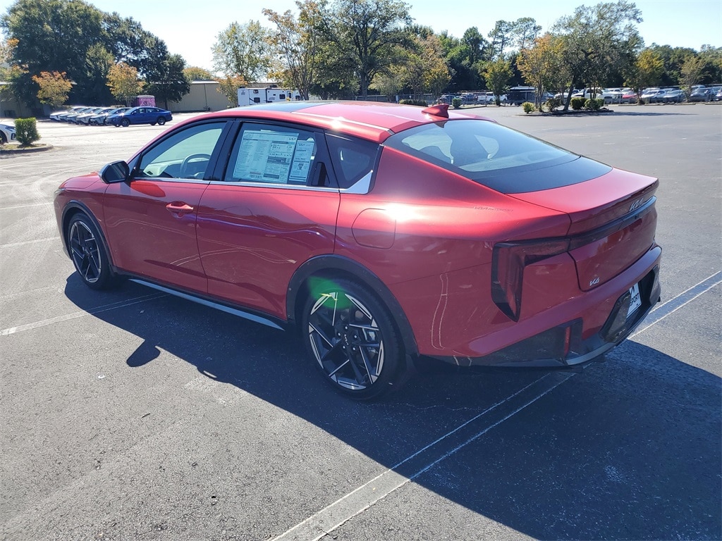 New 2025 Kia K4 GT-Line Sedan