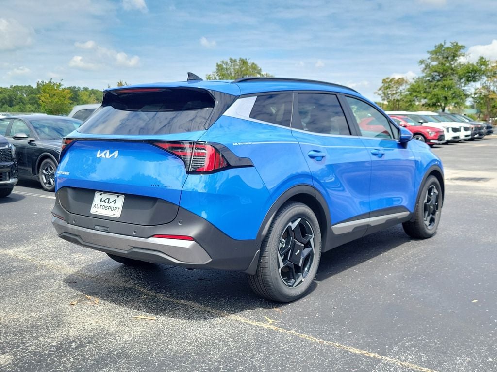 New 2026 Kia Sportage EX SUV