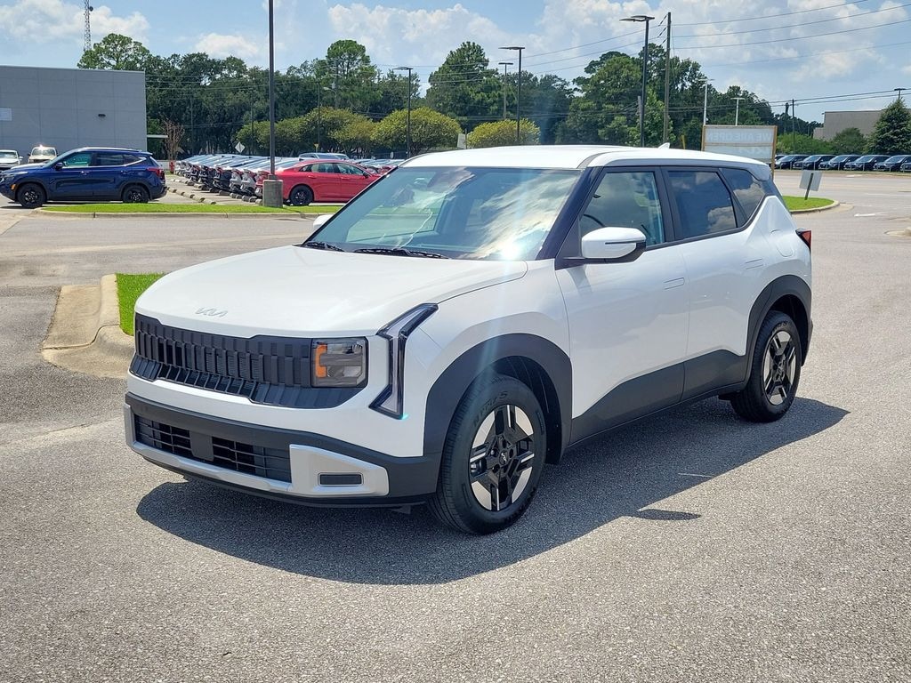 Used 2027 Kia Seltos LX SUV