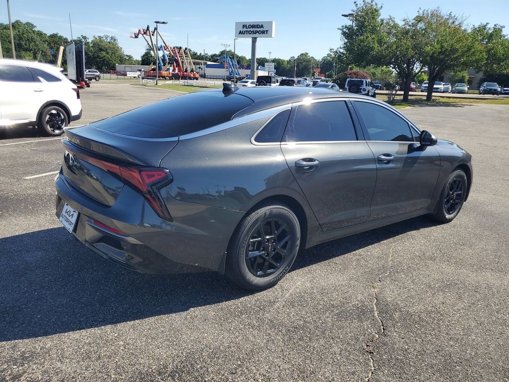 Used 2025 Kia K5 LXS Sedan