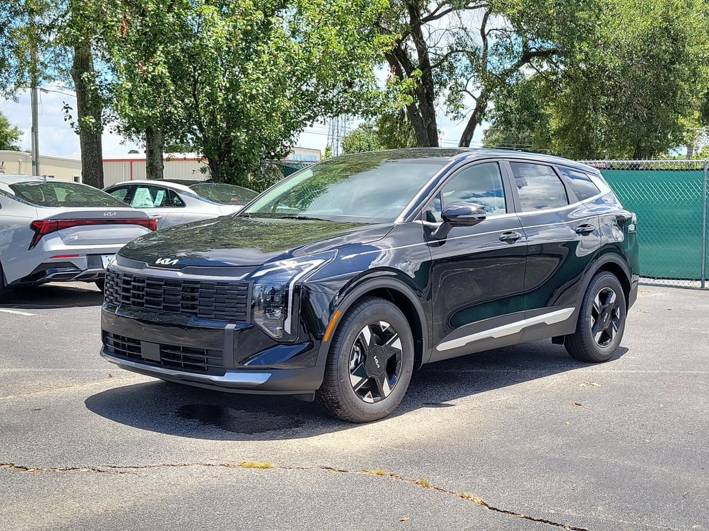 New 2026 Kia Sportage LX SUV