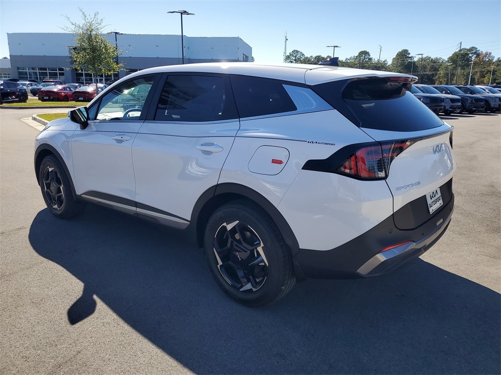 New 2026 Kia Sportage EX SUV