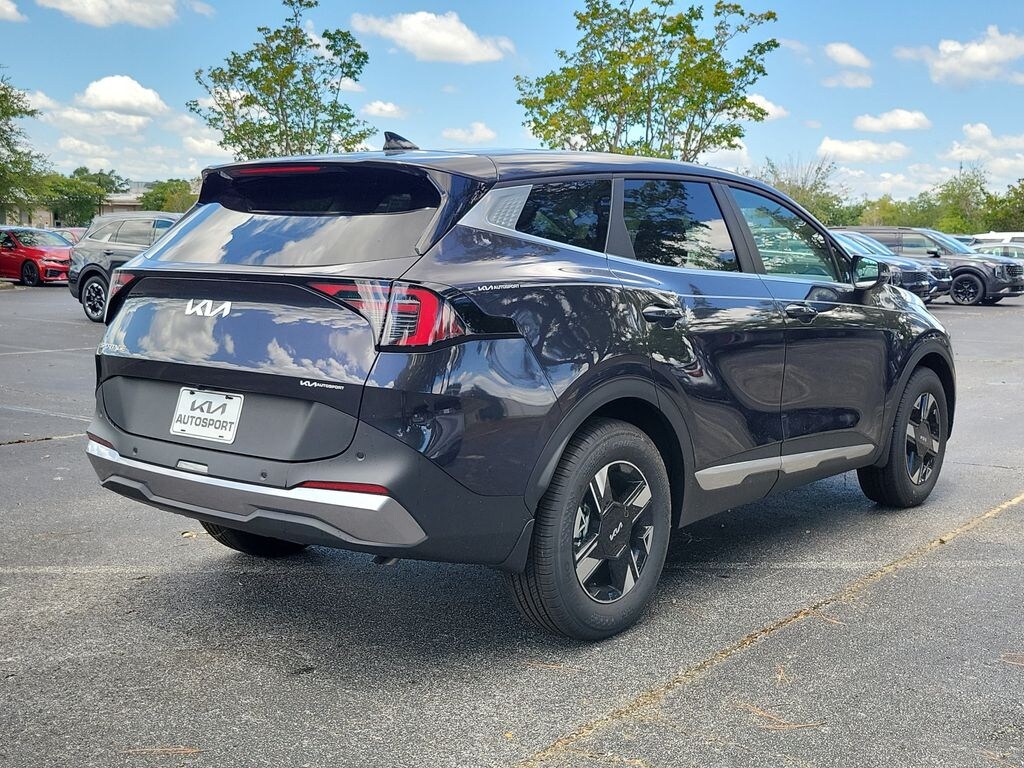New 2026 Kia Sportage LX SUV