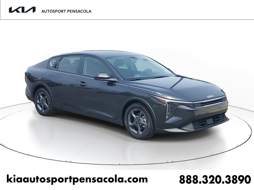 2026 Kia K4 LXS AT's photo