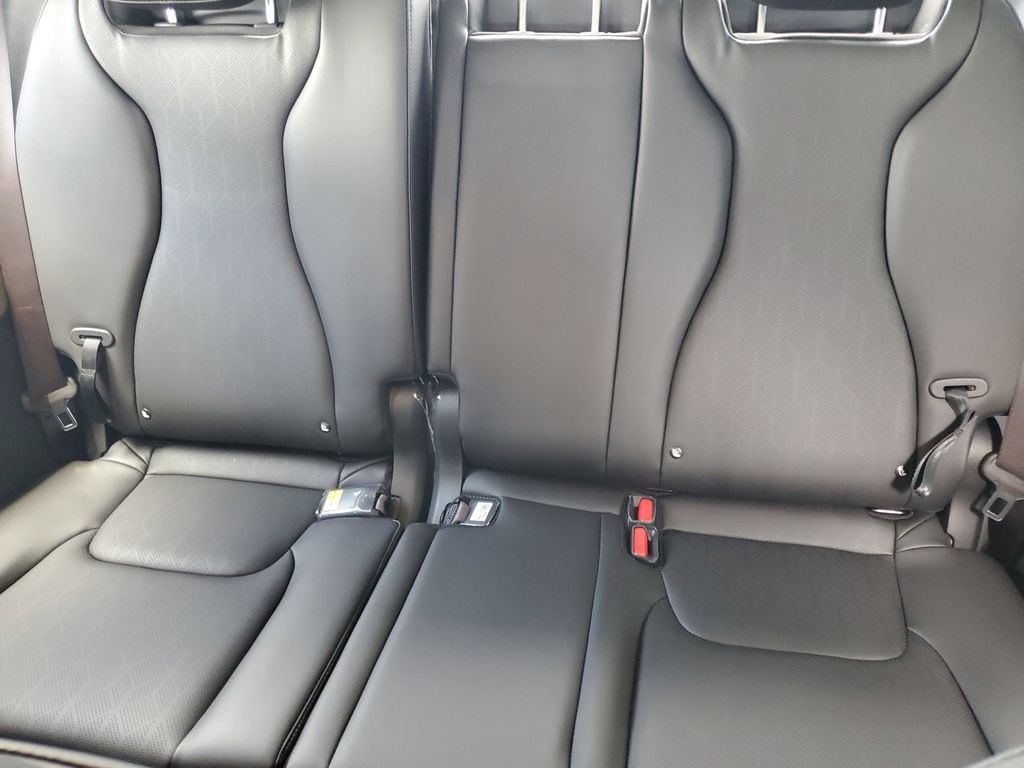 2026 Kia Carnival LXS - Photo 22