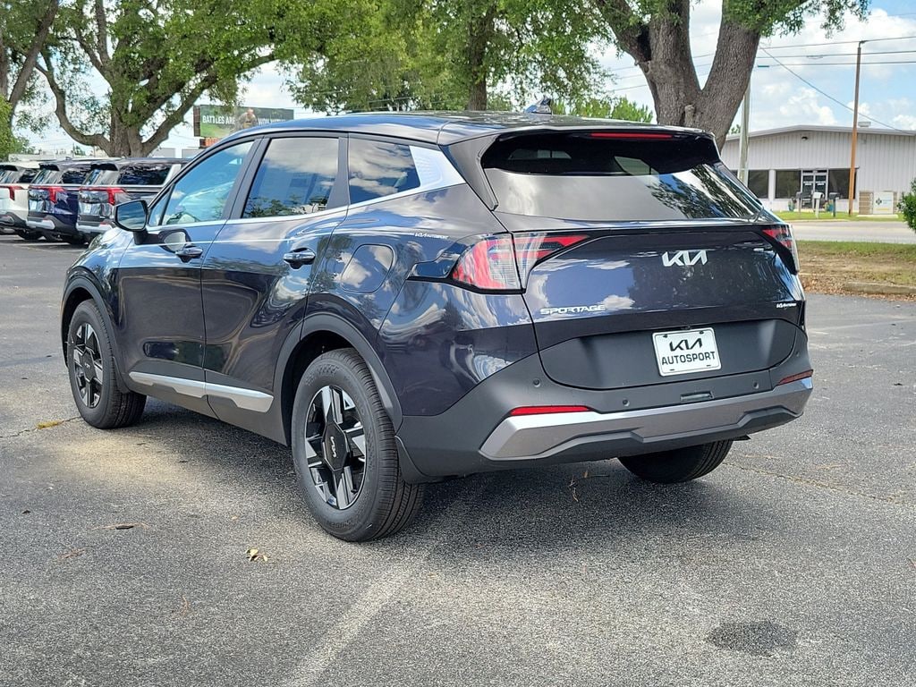New 2026 Kia Sportage LX SUV