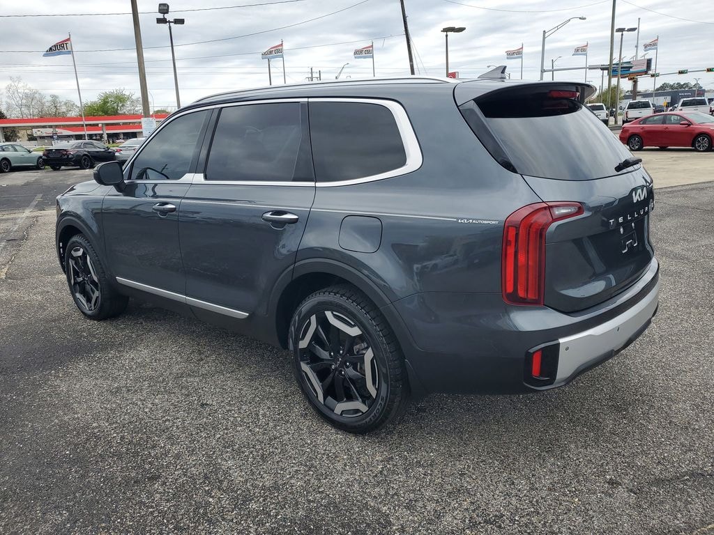 Used 2024 Kia Telluride S SUV