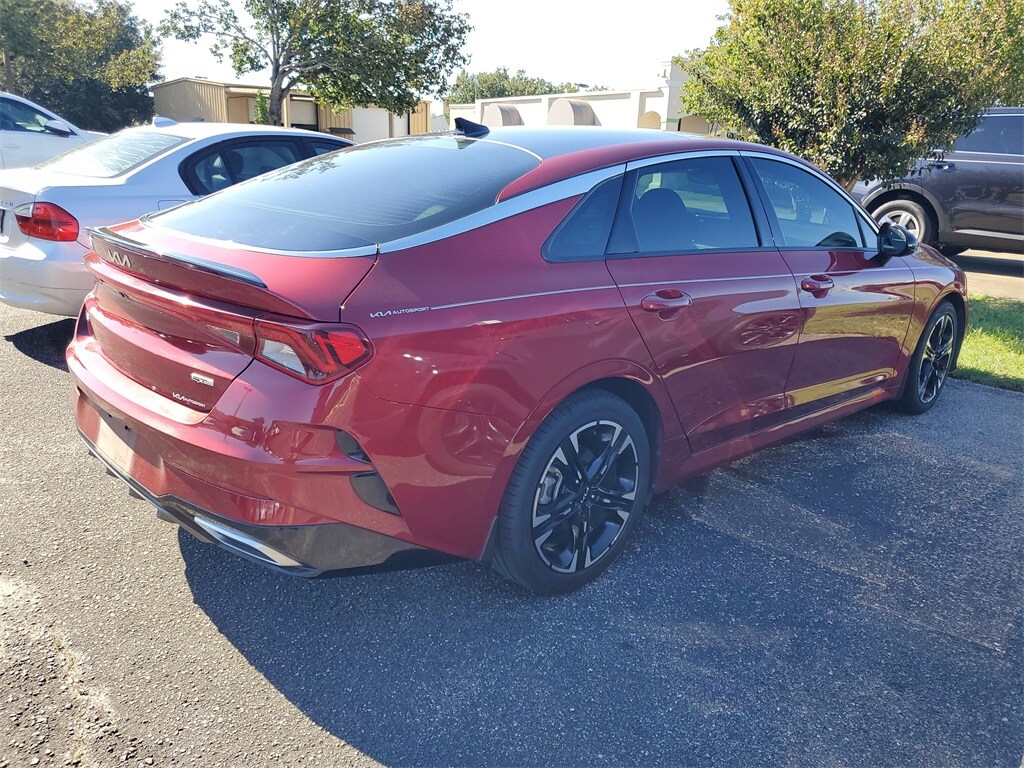 2023 Kia K5 GT-Line photo 4