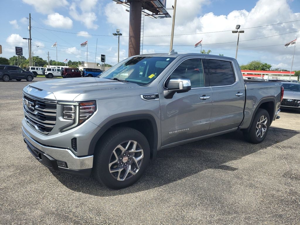 Used 2024 GMC Sierra 1500 SLT Truck