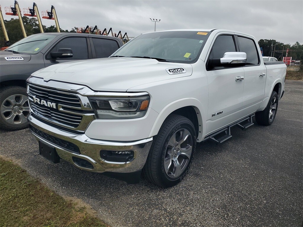 2022 Ram 1500 Laramie photo 2