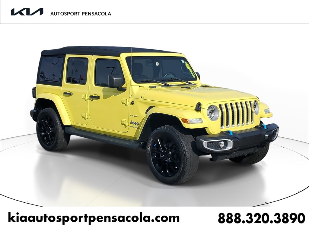 2022 Jeep Wrangler Sahara's photo