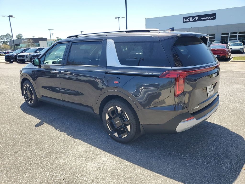 New 2026 Kia Carnival EX Minivan/Van