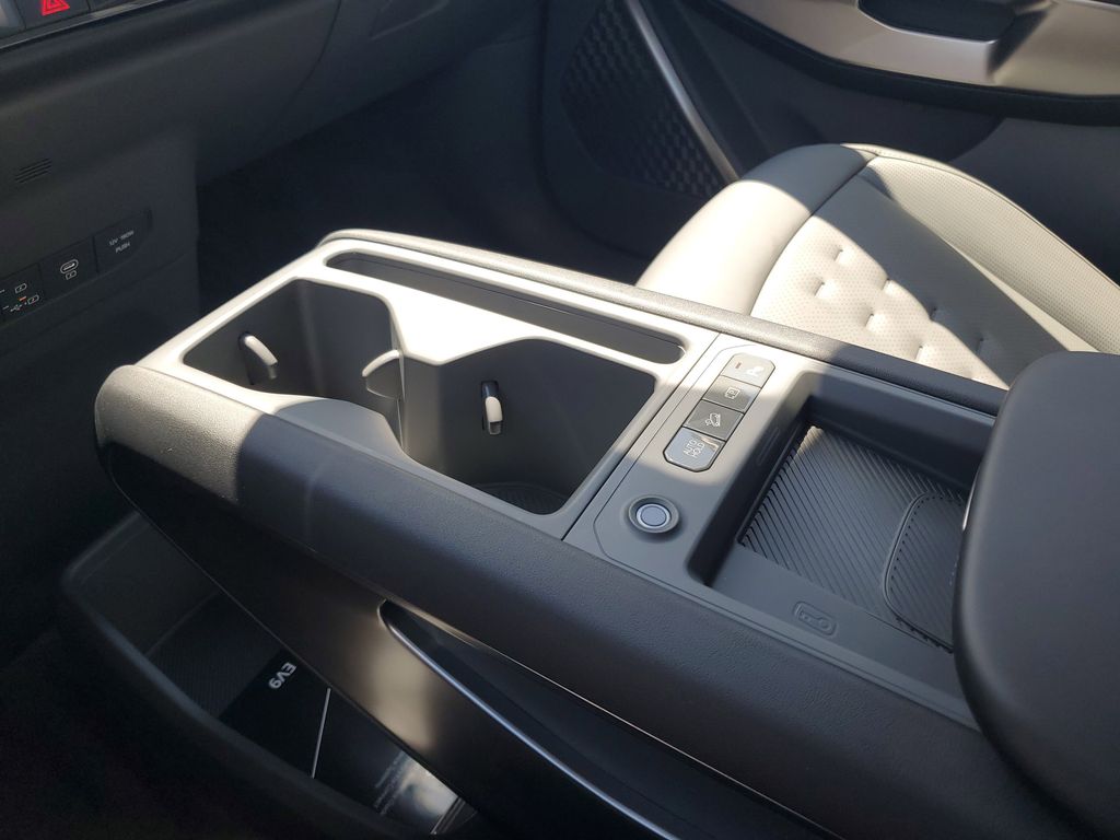 2026 Kia EV9 Wind - Photo 20