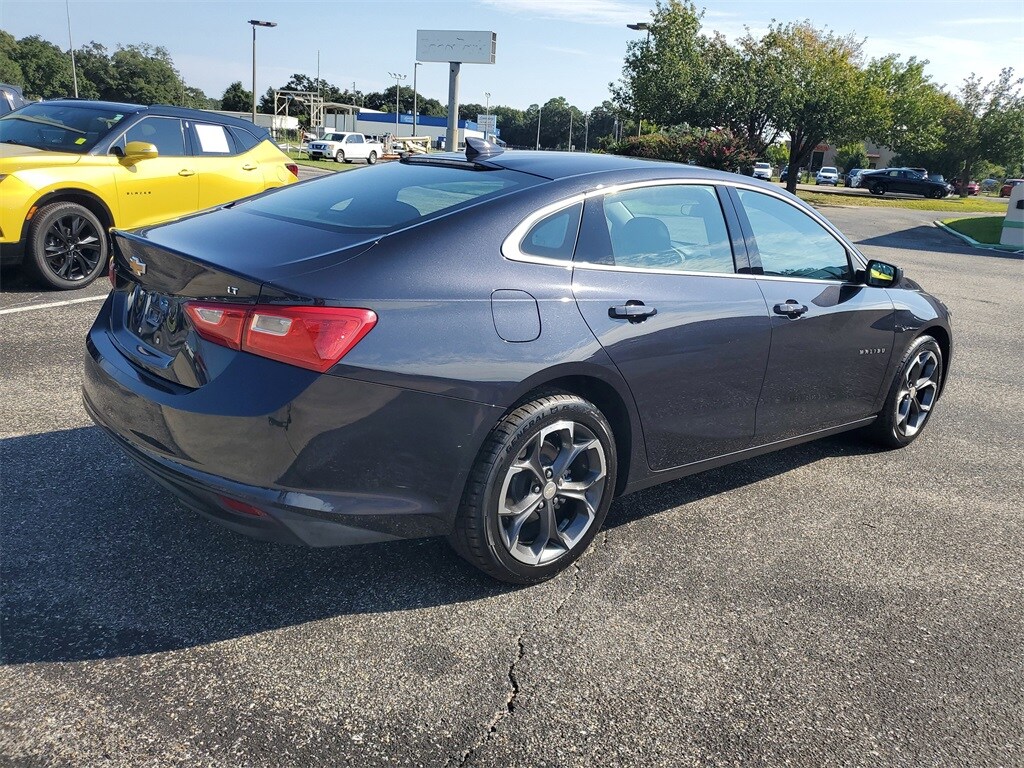 2023 Chevrolet Malibu 1LT photo 4