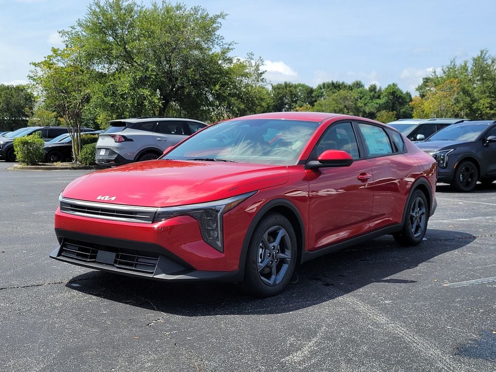 New 2026 Kia K4 LXS Sedan