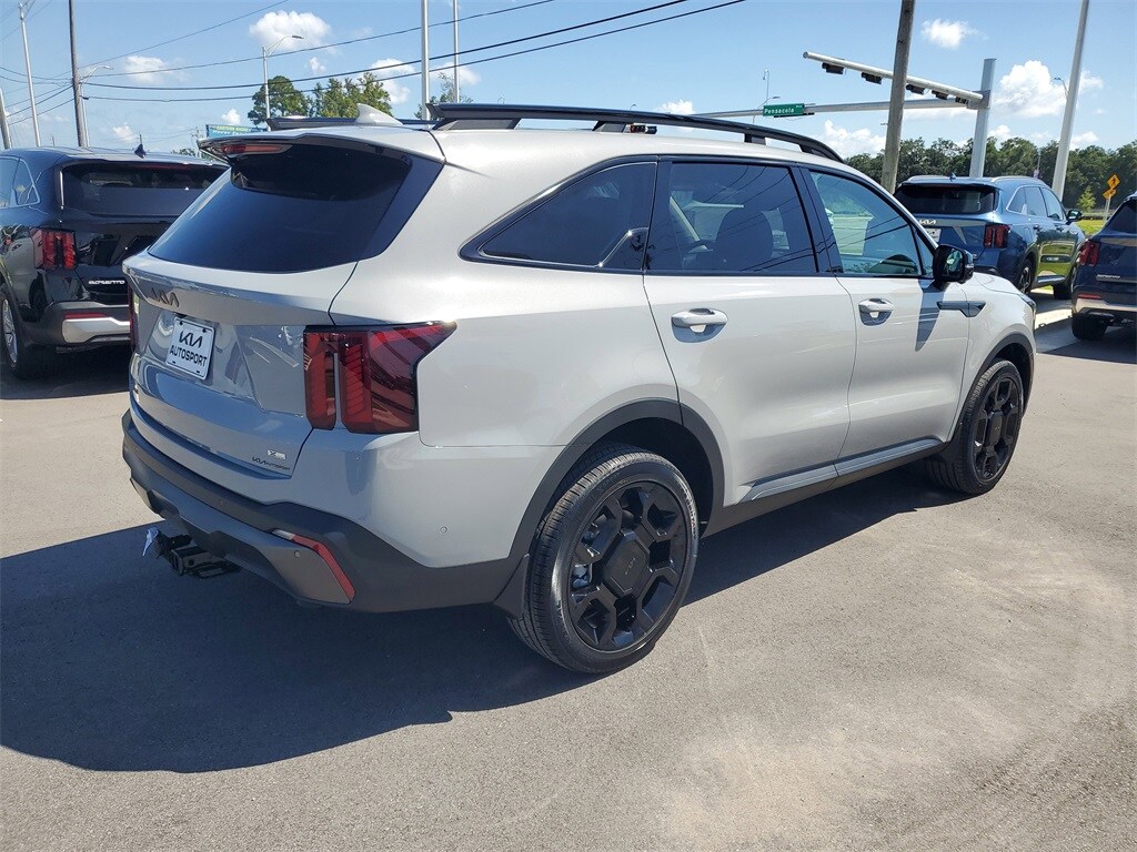 2025 Kia Sorento X-Line SX photo 4