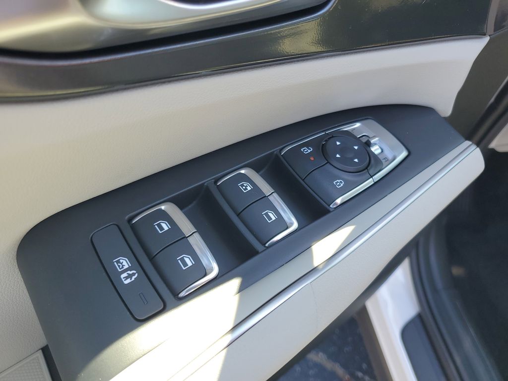 2026 Kia Sorento S - Photo 9