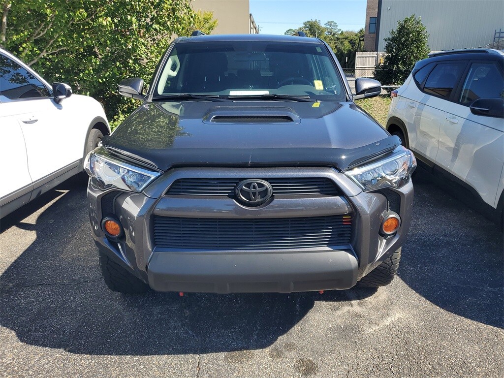 2019 Toyota 4Runner TRD Off-Road Premium photo 2