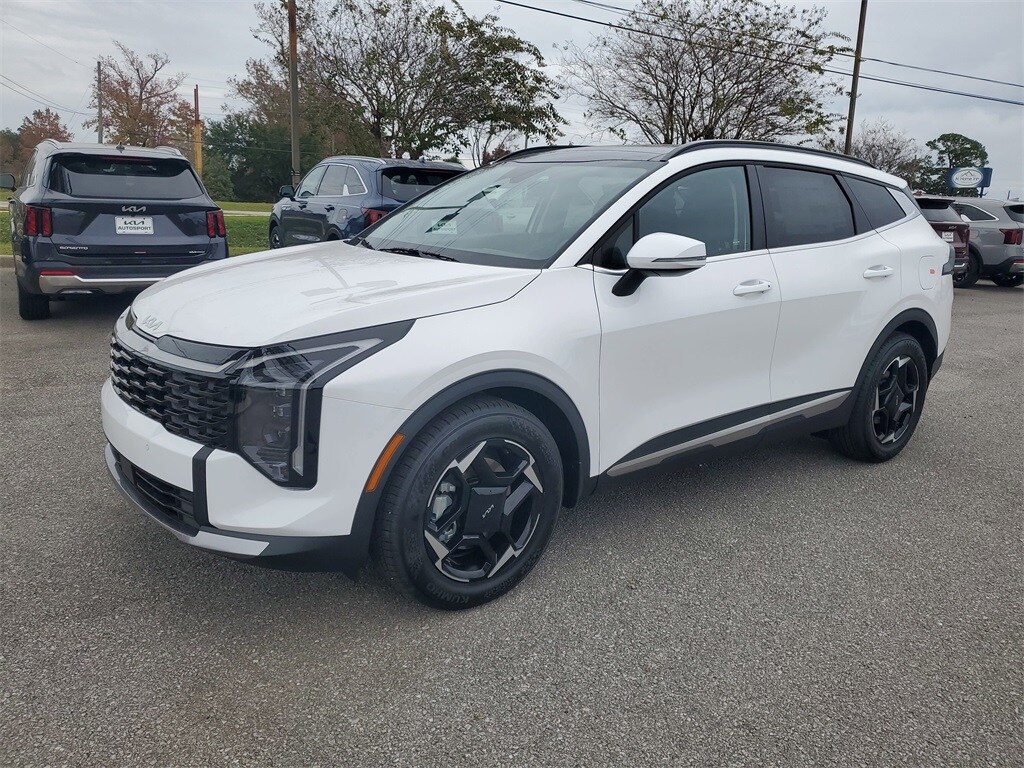 2026 Kia Sportage EX photo 2