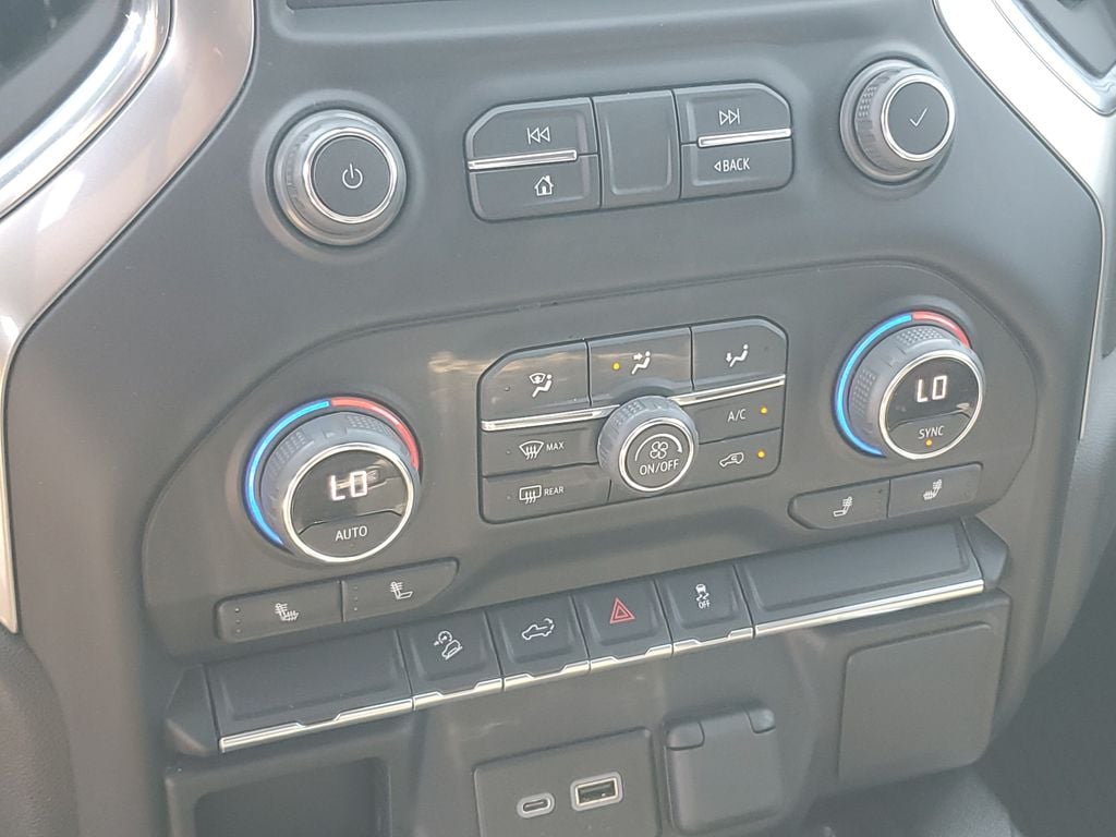 2022 Chevrolet Silverado 1500 Limited RST - Photo 19