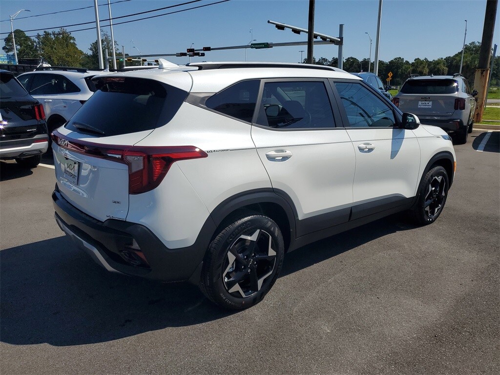 2026 Kia Seltos S photo 3