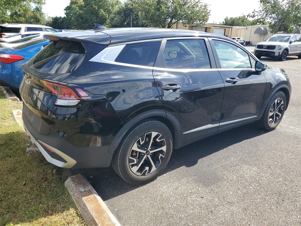 2023 Kia Sportage EX photo 4